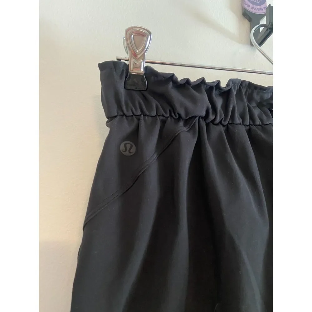 Lululemon Keep Moving Pant 7/8 High-Rise in Black SIZE 4